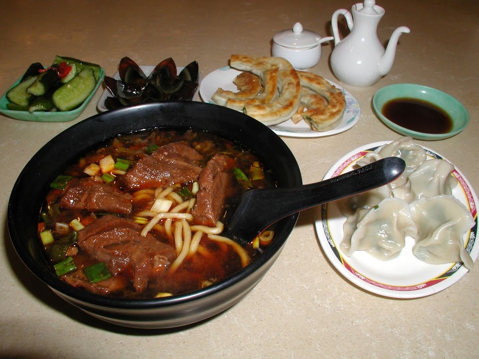 牛肉麺（ニュウロウメン）